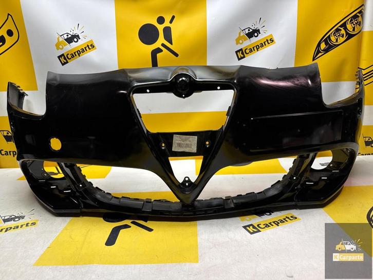Voorbumper alfa romeo giulietta origineel bumper 50541741, Auto-onderdelen, Carrosserie, Bumper, Alfa Romeo, Voor, Gebruikt