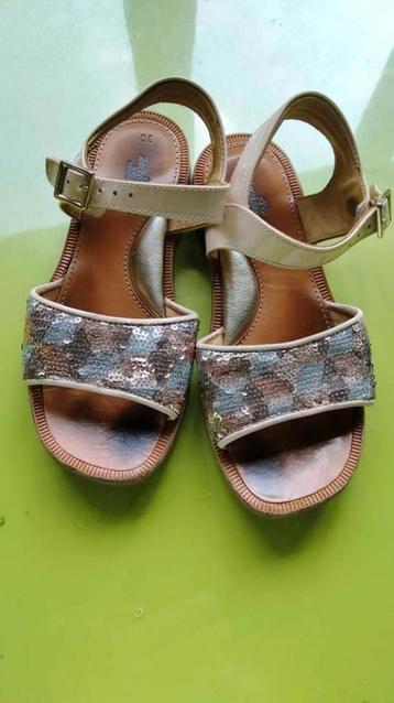 sandalen meisje maat 30 Zecchino d'oro beschikbaar voor biedingen
