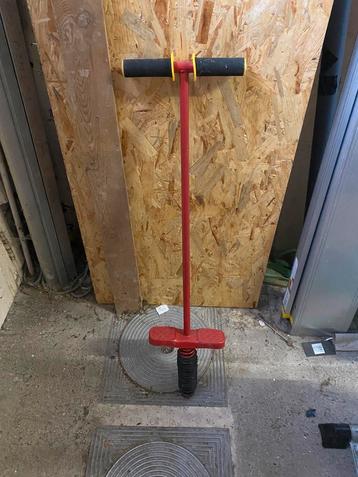 Springstok beschikbaar voor biedingen