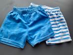 2 shorts maat 116, Comme neuf, Garçon ou Fille, Enlèvement ou Envoi, Pantalon