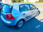VW Golf 5 TDI, Auto's, Volkswagen, Voorwielaandrijving, 5 deurs, Zilver of Grijs, Te koop