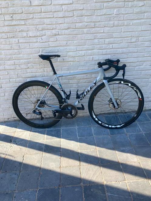 Ridley Helium slx disc, Vélos & Vélomoteurs, Vélos | Vélos de course, Comme neuf, Carbone, Enlèvement