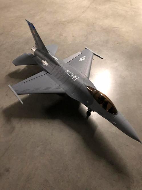 FMS F16 avec Turbine électrique 80 mm, Hobby & Loisirs créatifs, Modélisme | Radiocommandé & Téléguidé | Avions, Enlèvement