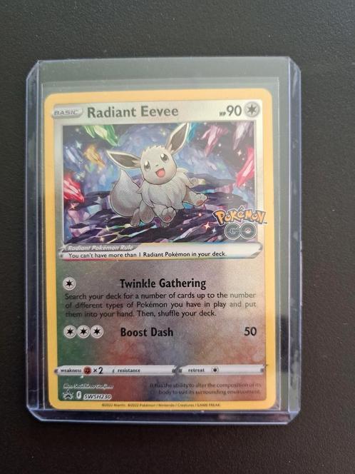 Radiant Eevee, Hobby en Vrije tijd, Verzamelkaartspellen | Pokémon, Nieuw, Losse kaart, Foil, Ophalen of Verzenden