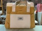 UGG Australia patch bag, Handtassen en Accessoires, Tassen | Damestassen, Ophalen of Verzenden, Zo goed als nieuw, Geel, Avondtasje