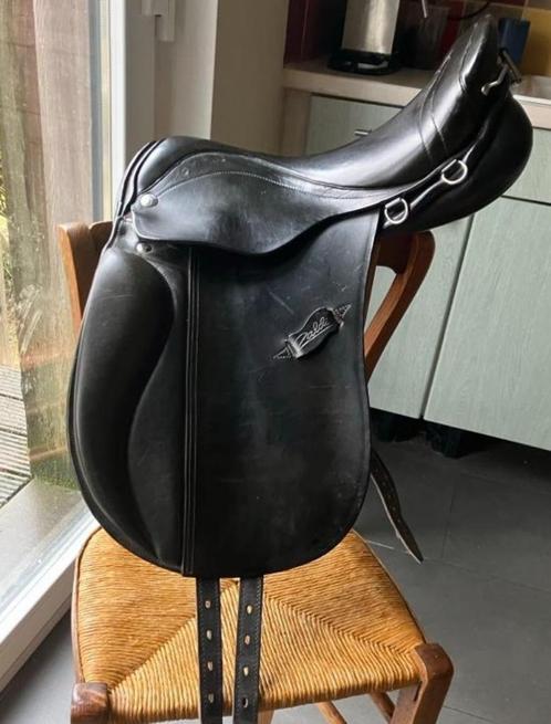Zaldi Amadeus Dressage 17, Dieren en Toebehoren, Paarden en Pony's | Zadels, Gebruikt, Dressuur, Ophalen of Verzenden
