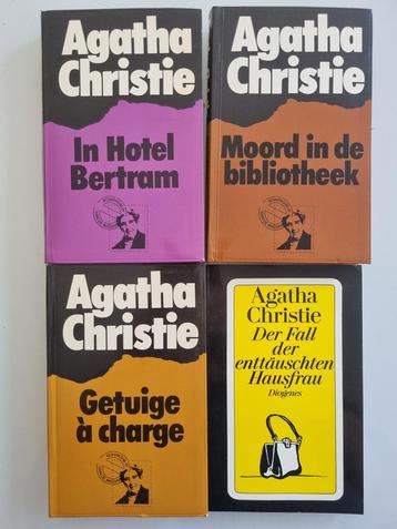 Agatha Christie   -  lot van 4 boeken, waarvan 1 in Duits, Boeken, Ophalen of Verzenden, Gelezen, Agatha Christie