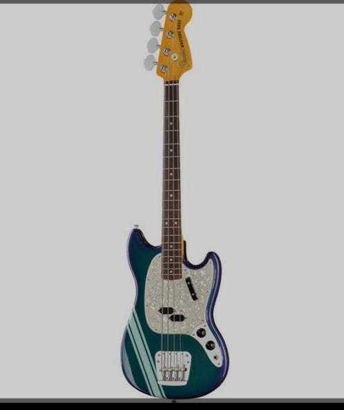 Gezocht Fender mustang vintera || bass burgundy, Musique & Instruments, Instruments à corde | Guitares | Basses, Utilisé, Électrique