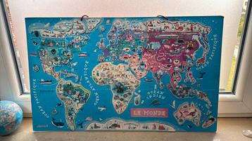 Map monde puzzle magnétique  beschikbaar voor biedingen
