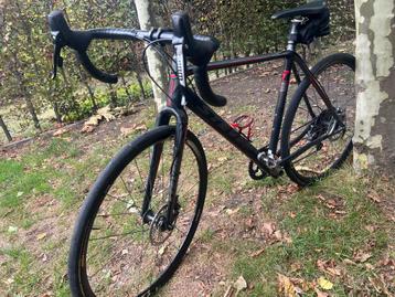 Stevens gravel fiets/ koersfiets beschikbaar voor biedingen