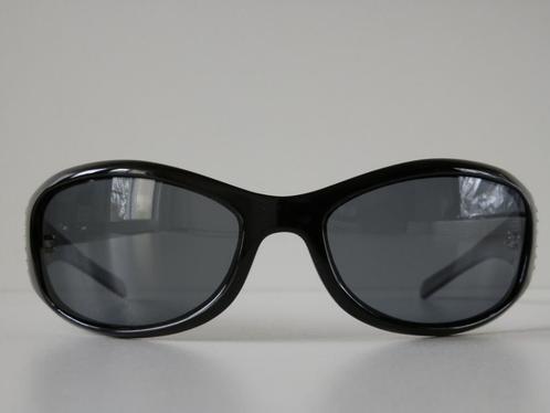 Polaroid zonnebril. Polaroid 8710 A., Handtassen en Accessoires, Zonnebrillen en Brillen | Dames, Zo goed als nieuw, Zonnebril