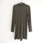 Khaki groene stretchy jurk 2XL/44, Verzenden, Maat 46/48 (XL) of groter, Nieuw, Knielengte