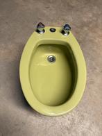 Bidet couleur vert olive vintage & robinetterie - comme neuf, Ophalen, Zo goed als nieuw, Steen