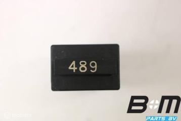 Contact relais remlicht 489 Volkswagen Polo 9N3 beschikbaar voor biedingen