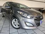 Hyundai i20 Intro Edition, Auto's, Hyundai, Euro 5, Zwart, Parkeersensor, 100 pk