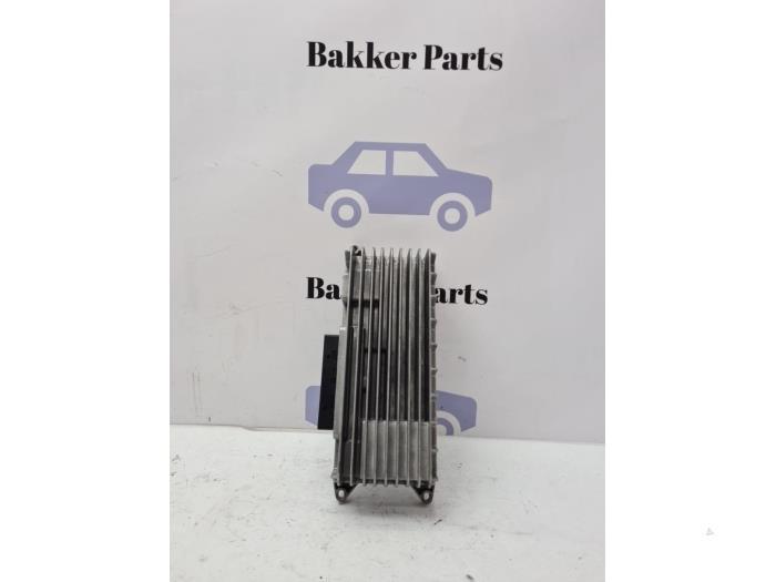 Amplificateur radio d'un Audi A6, Autos : Pièces & Accessoires, Électronique & Câbles, Audi, Utilisé, 3 mois de garantie