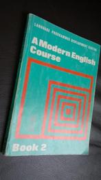 A Modern English Course Book 2, Non-fiction, Utilisé, Enlèvement ou Envoi