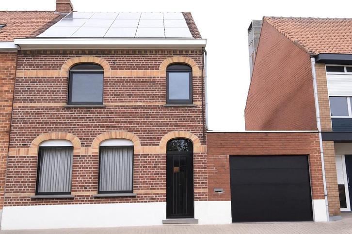 Woning met tuin en garage te Meulebeke, Immo, Huizen en Appartementen te koop, Provincie West-Vlaanderen, 200 tot 500 m², Tussenwoning