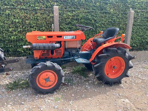 Minitractor Kubota B7001 - 3cilinder - 4x4, Zakelijke goederen, Landbouw | Tractoren, Ophalen