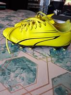 Voetbal / sport schoenen Puma, Sport en Fitness, Voetbal, Ophalen, Zo goed als nieuw, Schoenen