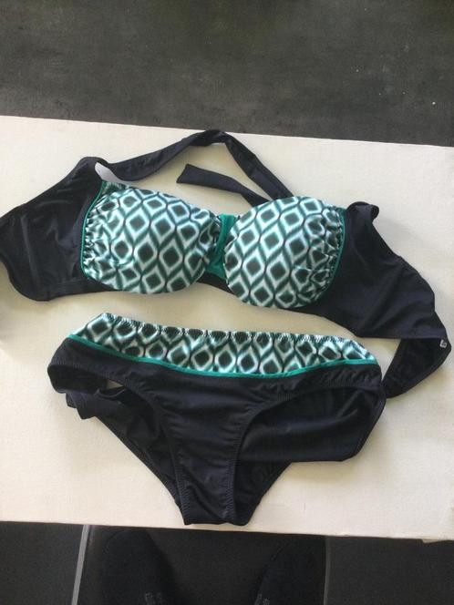 Couleur principale du bikini : noir avec bande colorée, Vêtements | Femmes, Vêtements de Bain & Maillots de Bain, Porté, Bikini