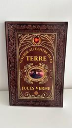 Reis naar het middelpunt van de aarde - Jules Verne, Ophalen of Verzenden, Zo goed als nieuw