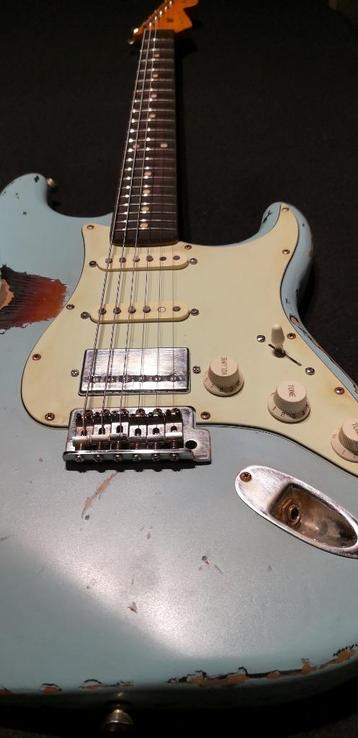 Strat '61 Relic op maat gemaakt Daphne Blue over Sunburst beschikbaar voor biedingen