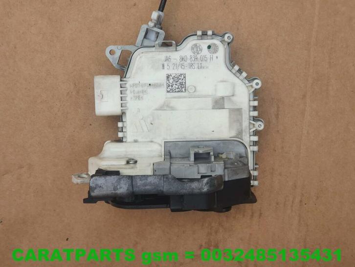 8k0839015h a3 a4 a5 q2 portierslot q5 rs3 rs4 rsq3 deurslot, Auto-onderdelen, Carrosserie, Audi, Gebruikt