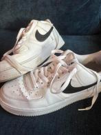 Basket nike homme, Enlèvement, Comme neuf