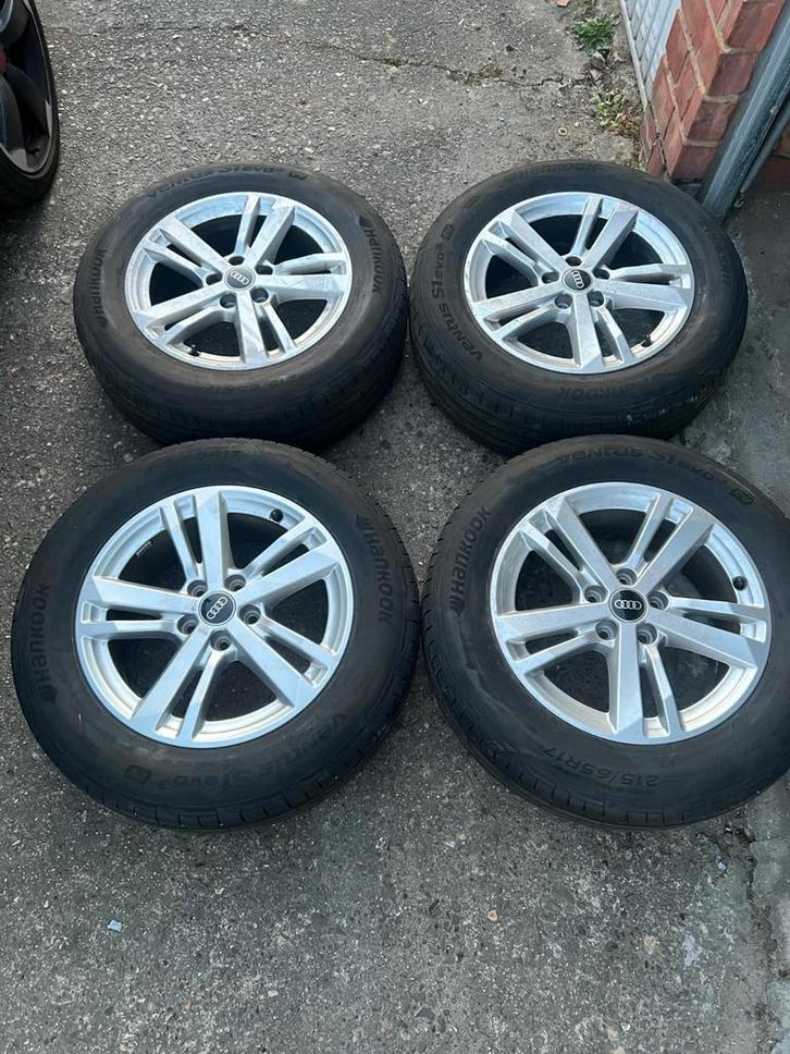 Orginele Audi Q3 Velgen met Banden, Auto-onderdelen, Banden en Velgen, Band(en), Zomerbanden, Ophalen of Verzenden
