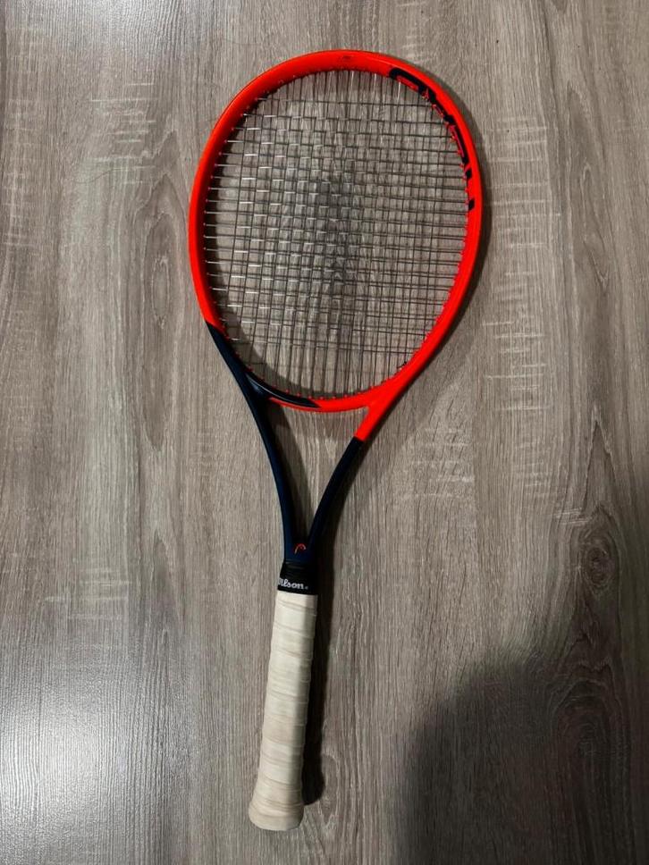 Head Radical Pro tennisracket, Sport en Fitness, Tennis, Zo goed als nieuw, Racket, Head, L2, Ophalen of Verzenden