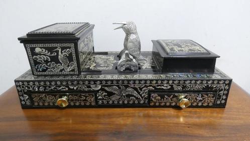 Vintage Oosters geïnspireerde sigarettendispenser [1587], Verzamelen, Rookartikelen, Aanstekers en Luciferdoosjes, Ophalen of Verzenden