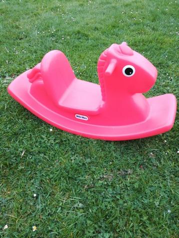 cheval à bascule Little Tikes Rouge beschikbaar voor biedingen