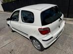 Toyota Yaris 1.3 VVT AUTOMAAT 91.000KMS BENZINE, Auto's, Toyota, Automaat, 63 kW, Wit, Bedrijf
