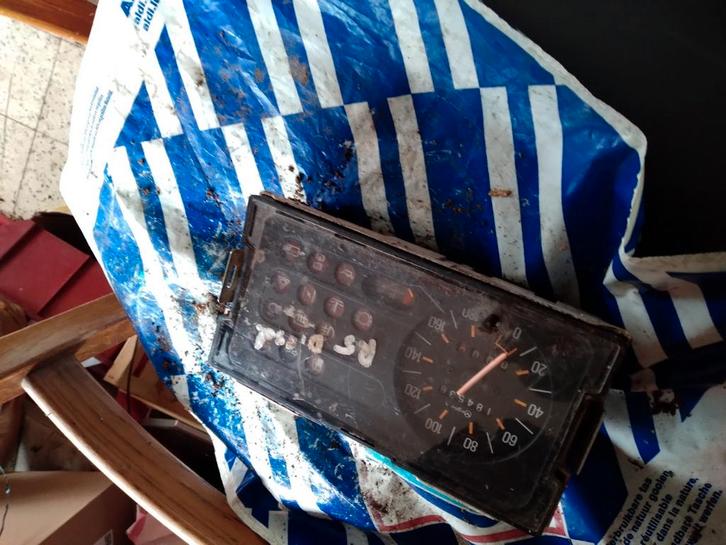 Km teller klok renault super5 1985 tot 92, Auto-onderdelen, Dashboard en Schakelaars, Renault, Ophalen of Verzenden