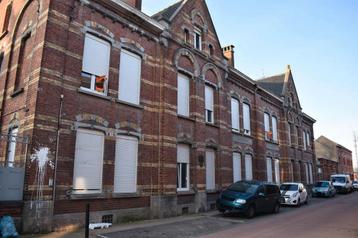 Maison à vendre à Quievrain, 10 chambres beschikbaar voor biedingen