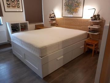 Tweepersoonsbed 160x200 beschikbaar voor biedingen