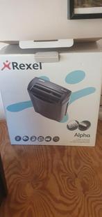Dechiqueteuse Rexel Alpha. 20 euros, Ophalen, Zo goed als nieuw