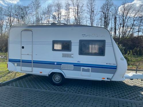 Caravan hobby 440, Caravans en Kamperen, Caravans, Particulier, tot en met 4, 1000 - 1250 kg, Treinzit, Hobby, Dwarsbed, 4 tot 5 meter