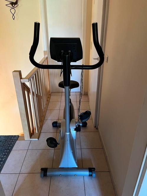 Hometrainer DKN Utility 61 eventueel voor onderdelen, Sports & Fitness, Appareils de fitness, Vélo d'appartement, Enlèvement