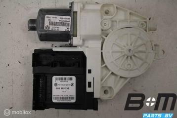 Raammotor LV (bestuurderskant) Volkswagen Tiguan 5N0959701D beschikbaar voor biedingen