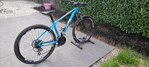 Mountainbike, Fietsen en Brommers, Fietsen | Jongens, Zo goed als nieuw, 26 inch of meer, Versnellingen, Ophalen of Verzenden