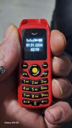 Mini telephone double Sim 15€ frais de port inclus, Rouge, Autres modèles, Enlèvement ou Envoi, Clavier physique
