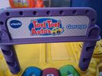 V Tech Toet Toet auto's + garage, Kinderen en Baby's, Ophalen, Zo goed als nieuw, 4 tot 6 jaar