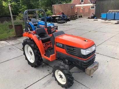 Kubota GT23, Zakelijke goederen, Machines en Bouw | Tuin, Park en Bosbouw, Overige typen