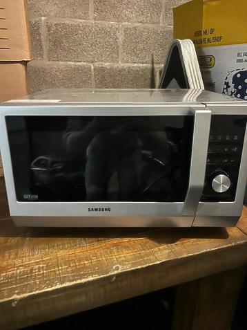 Combioven Samsung beschikbaar voor biedingen