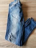 Ripped jeans maat M heel goede staat C&A, Kleding | Dames, Spijkerbroeken en Jeans, Blauw, Clockhouse C&A, Ophalen of Verzenden