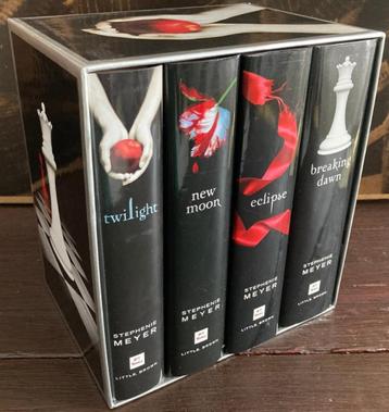 Twilight Saga Collection In Box (Engelstalig) beschikbaar voor biedingen