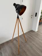 Lampadaire au design industriel Quantum, Maison & Meubles, Enlèvement, Comme neuf
