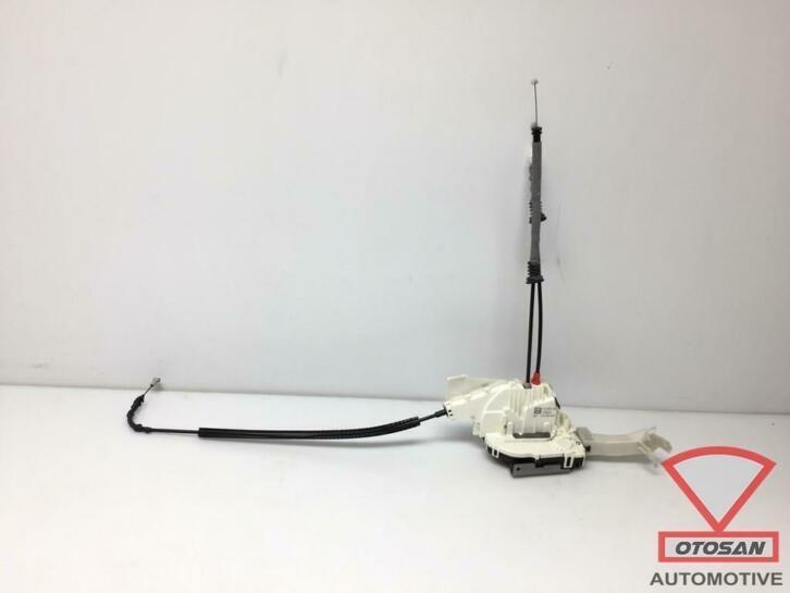 fiat 500 x 2017 deur slot slotmechaniek links achter 5208256, Auto-onderdelen, Carrosserie, Fiat, Achter, Links, Gebruikt